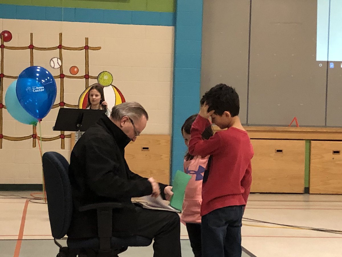 Une superbe célébration aujourd’hui pour souligner la retraite de Michel Nickner. Cher Michel, je te souhaite une retraite fantastique!!