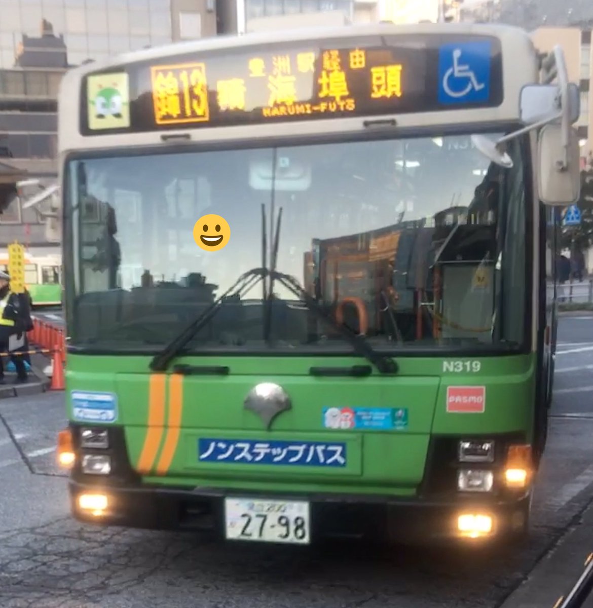 Uzivatel ミーハー属性no 9 Na Twitteru 都営バス 錦13 錦糸町駅 豊洲駅 晴海埠頭なう 久々に 錦13に乗ります 車両は深川営業所の４つ目ブルーリボン N319 一気に晴海へ