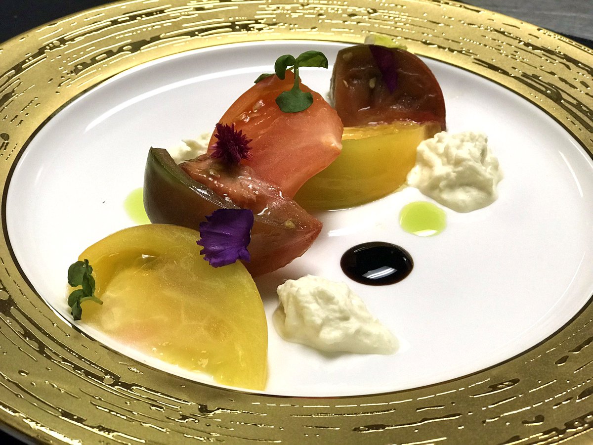 Executive Caterers tweet media