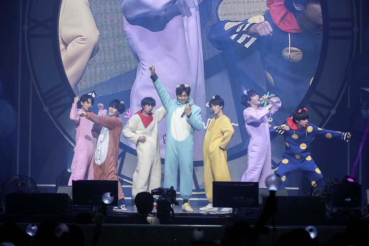 btsjjjjjustin's tweet image. BTSがBT21の格好してアンパンマンしたらもーーたまんない❤️！！#armyいいねくれた人フォロー #armyさんと猛烈に絡みたいのでRTしてくれた方フォローします