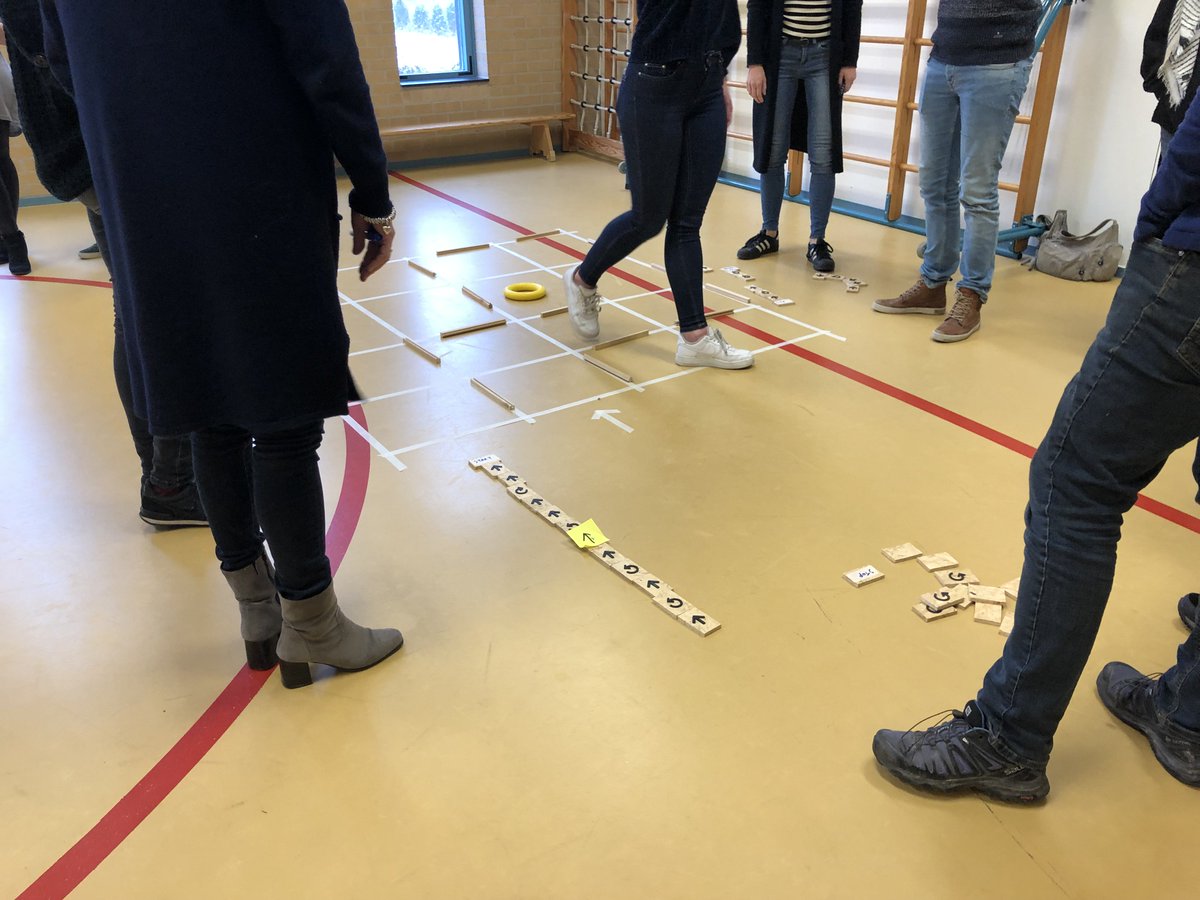 In een ochtendje 35 leraren en leraressen opgeleid om de basics van ‘Computational Thinking’ in hun huidige lessen te integreren 👌 #Basisschool #Alphen