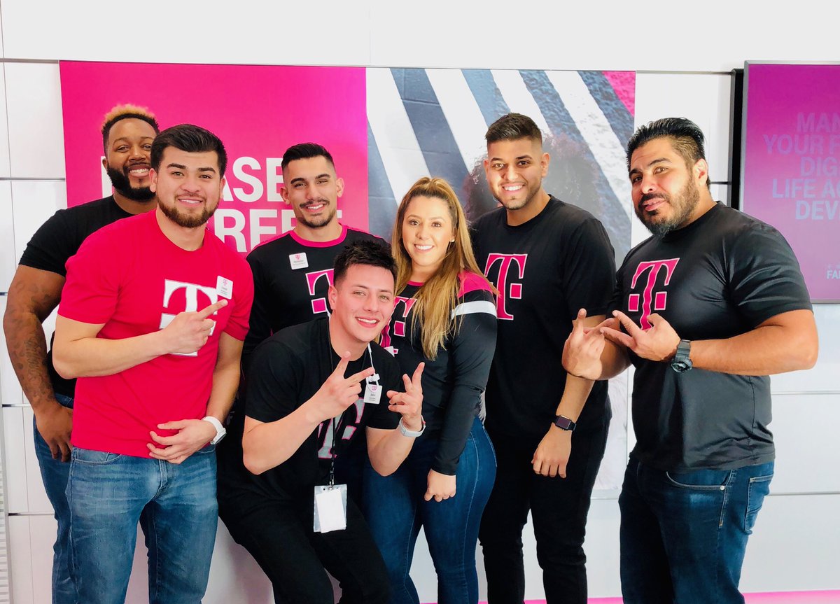 Congrats ⁦@BushidoGuido⁩ for your continued success! We’re forever grateful for your contributions to our team. Your West Towne family wishes you the best in your new endeavors!! #TMobileCareers #SouthwestIsBest #Uncarrier ⁦@Vizcaino9⁩ ⁦@cloera82⁩