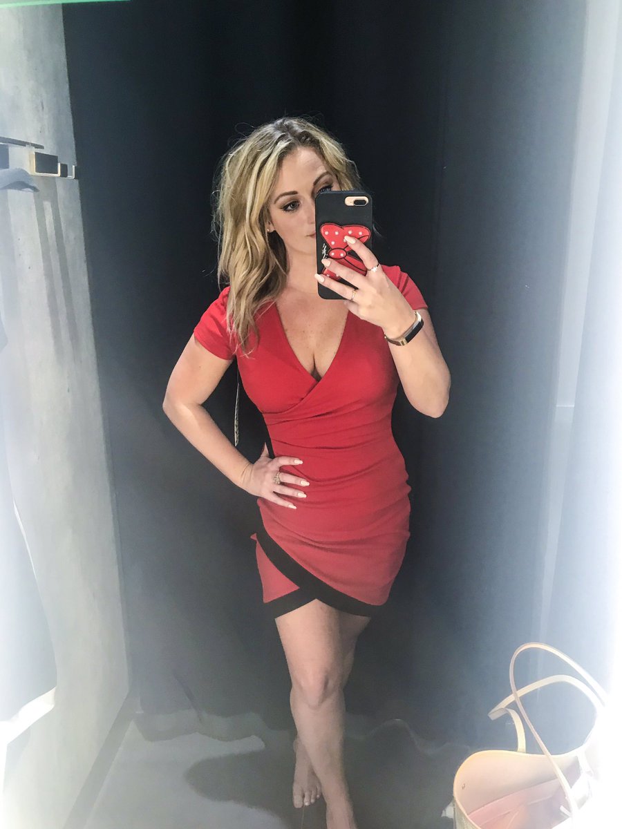 StyleMyMindJenn's tweet photo. When you find a dress this good you buy two! @century21stores #ootn https://t.co/nNJRGQdDmu