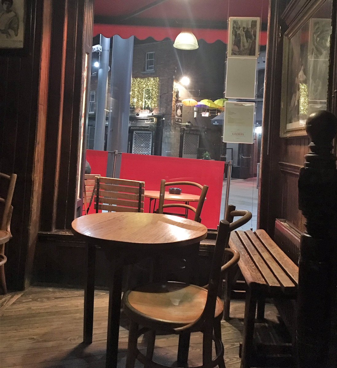 FiachraOCr's tweet photo. "The most important things to do in the world are to get something to eat, something to drink and somebody to love you!" 

(Brendan Behan)

#Geoffs bar #Waterford #Ireland https://t.co/mLSBLXq9Ze