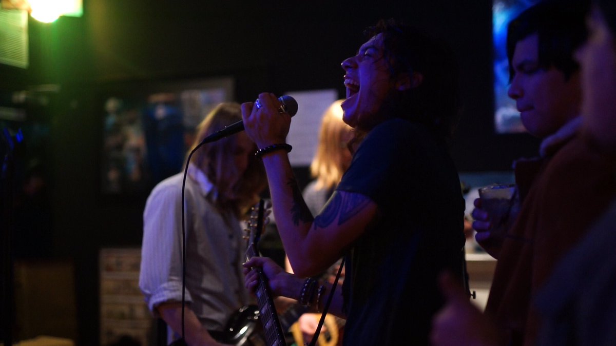 Got a dope ass live music video from our last show coming out today.. #MusicSucks