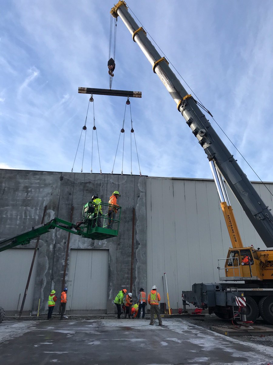 #axiscrane #cranes #rigging