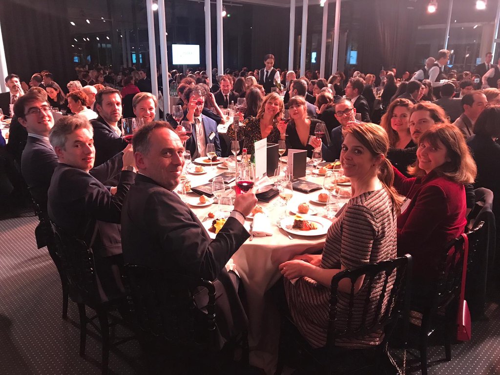 DataLegalDrive's tweet photo. Suite de la soirée @drive_legal @StaubAssocies
Bientot la remise des prix ! #LegalTechShow #legaltech #TDD19 https://t.co/A50eBpTRZ0