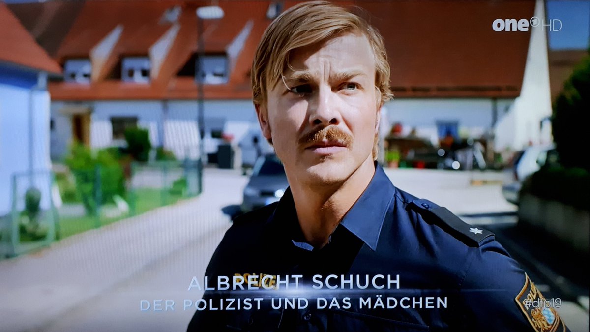[好雷] 警官與少女 Der Polizist und das Mädchen (2018 德國 