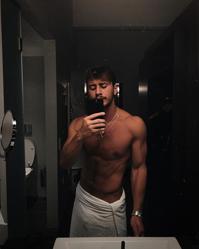 winshp's tweet photo. 😋😋 https://t.co/onksjf3RF1