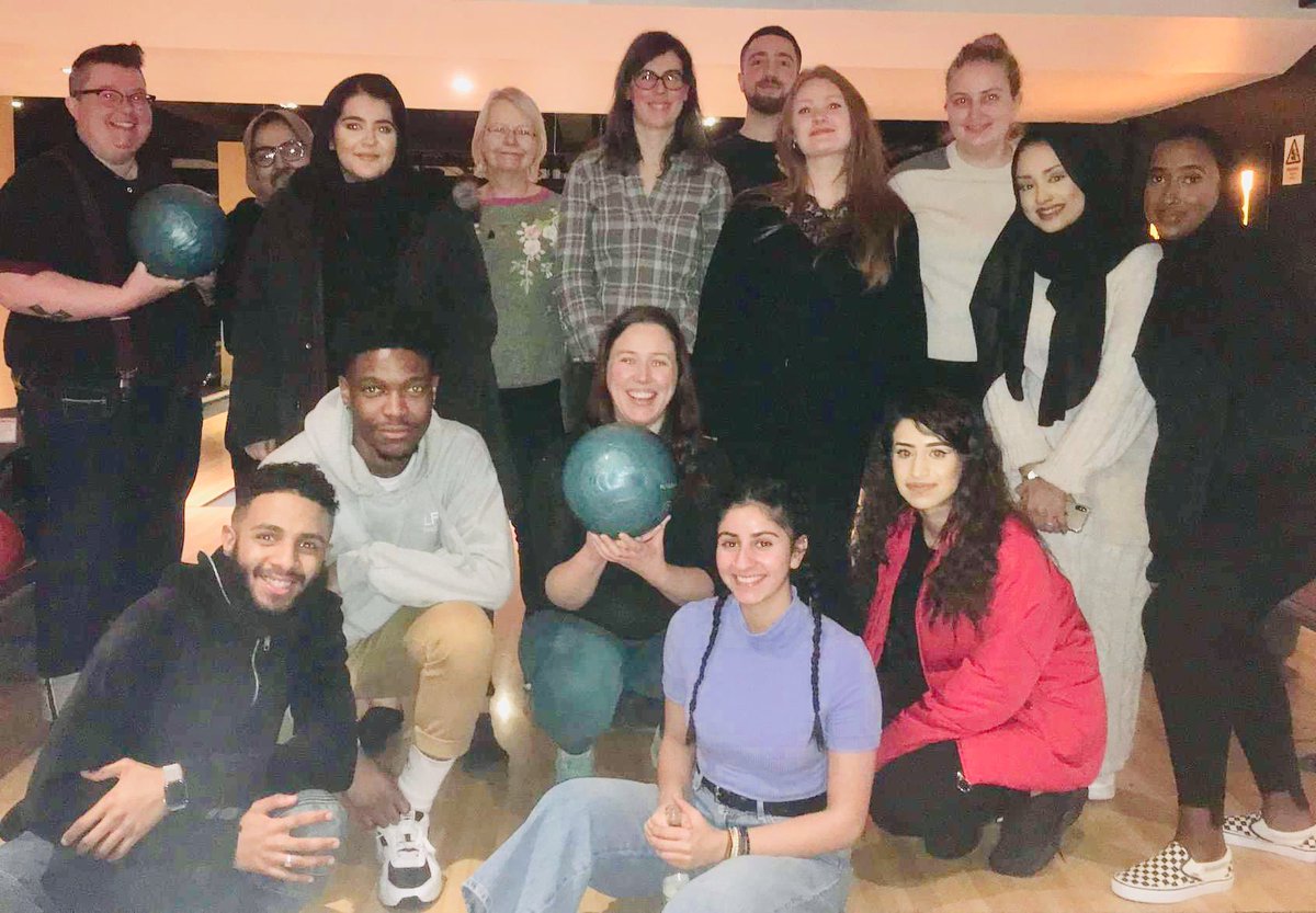 SociologyWmin's tweet photo. This week our final year students went bowling with @EmmakJackson 🎳 https://t.co/jSBzdQ7pqE