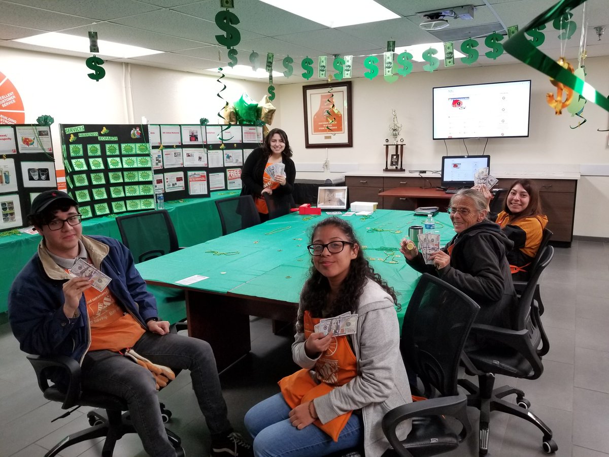 christine_esmat's tweet image. SAW day 4!! Great support from our vendor @AhrRemodeling 🛁🚽
Associates are now well equipped and excited to drive specialty and make 💵💰 
@kim_ramirez29 @AbrahamTHD @ServicesD223_74 @OrmondLsormond  
#PacCentralSAW #number1