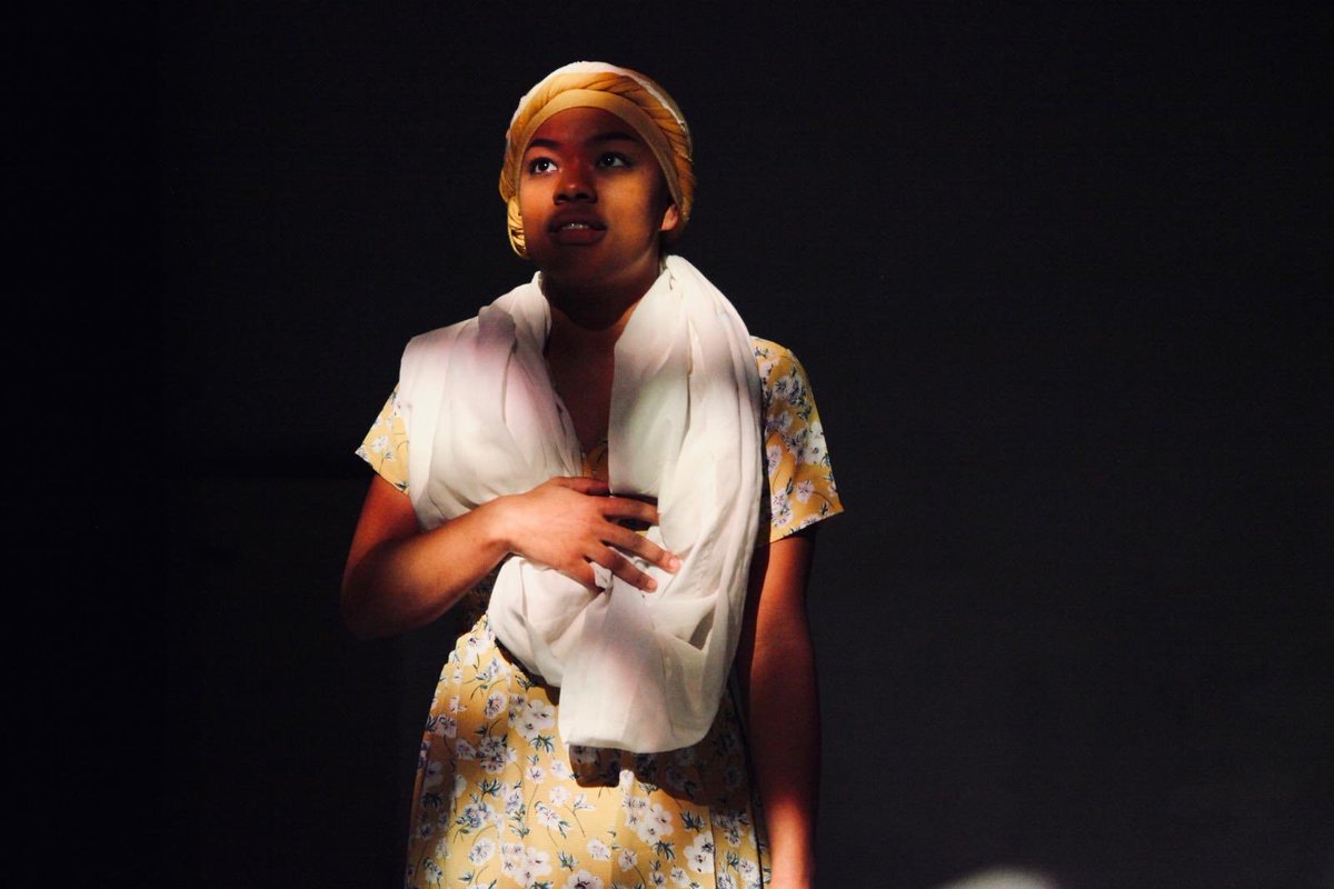 MOJI KAREEM DIRECTS "THE BOGUS WOMAN” by Kay Adshead for the Drama and Performance students of London South Bank University. Watch it at Camden People’s Theatre on Sunday, 3rd February. Tickets:  cptheatre.co.uk/production/the… Camden People's Theatre on Sunday ⁦<a href="/Amojo1/">amojo</a>⁩