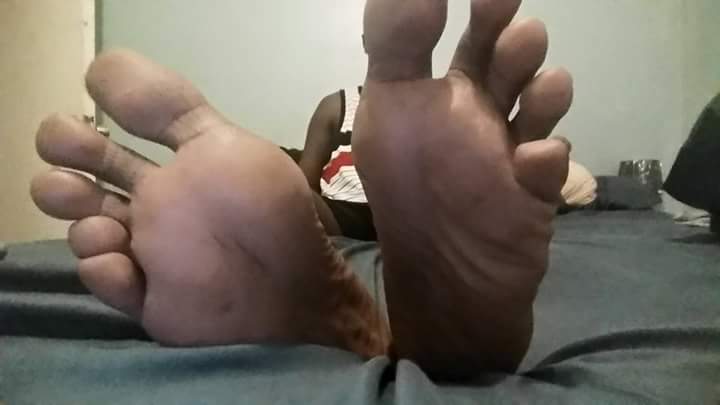 Nells_Way's tweet image. #footmaster #findom #footfetish #cashfag #cashrape #malefeet #paypig #alpha #paypig