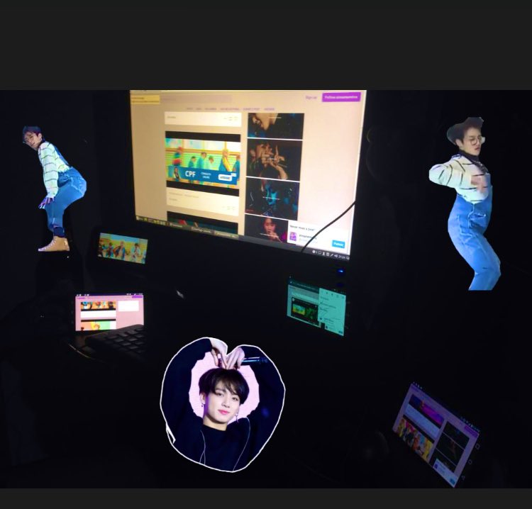 snowwhite_army's tweet photo. @viewsemDNA
#LetsDoItArmys
#WakeUpArmy
#DNAIsStrong
@wefightt
@TeamArmysBrasil
#Together4ever
#DNA
@BTS_twt
Quando você usa todos os celulares da casa 🇧🇷🧬 https://t.co/btxV1rv846