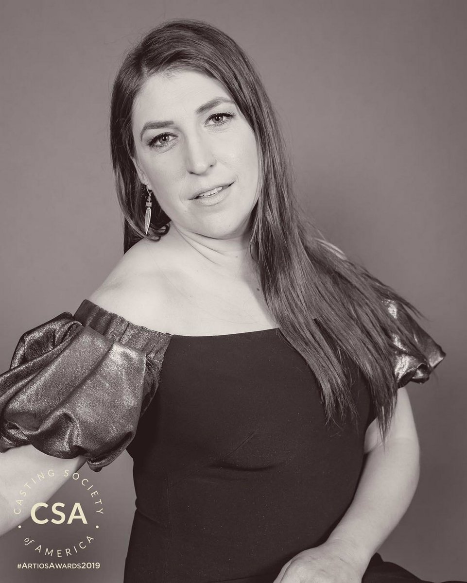 😍 Mayim presented for CSA Casting #artiosawards with Netflix ATYPICAL star Keir Gilchrist (🎥 A terrific series were he plays a Sheldon-ish character) . 

#mayimbialik #bigbangtheory