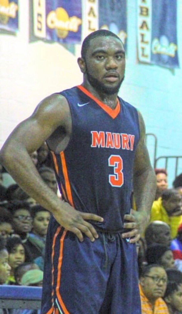 NorfolkKnights's tweet photo. Maury star Bryan Phillips takes center stage tomorrow as the Commodores host the Norview Pilots.  The highly regarded senior guard is just 4 points shy of 1,000 for his Maury career.  Gonna be an exciting atmosphere in front of his home crowd!  #1,000pointclub! https://t.co/5WszMuolPm