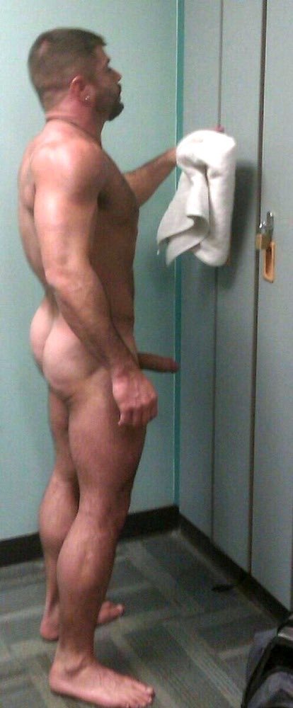 GingerBearXXX's tweet photo. #menintowels https://t.co/YihkKjUjgl