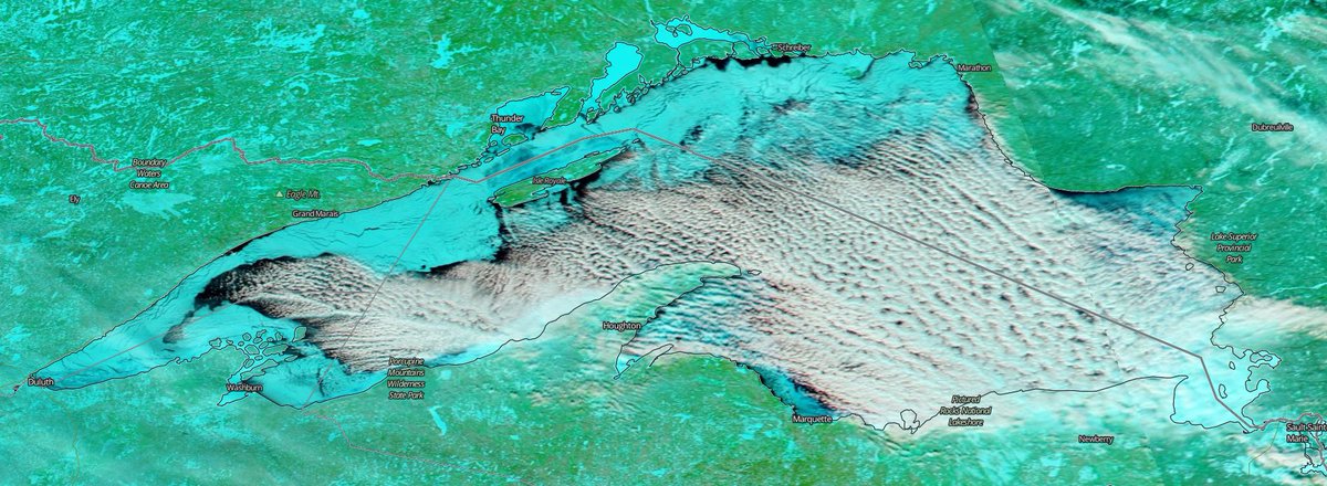 NWSTwinCities's tweet photo. So just how cold was it over Lake Superior last night?  This comparison of satellite images from Wed and Today shows there was a massive expansion in the amount of ice (light blue coloring) on the northern side of the lake overnight!  #ArcticBlast https://t.co/kseFXCewRu