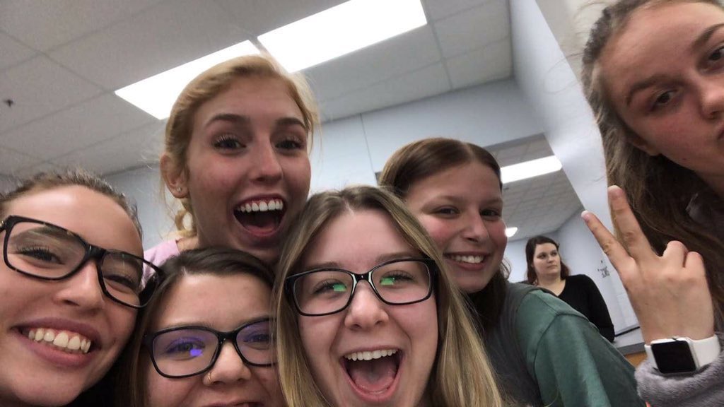 trinitypfaff's tweet photo. big happy birthday to my favorite stitch! miss sewing with you. hope you ur day is full of hair dye and fun! love you lots soph🥳💗 https://t.co/L2d4zwtuen