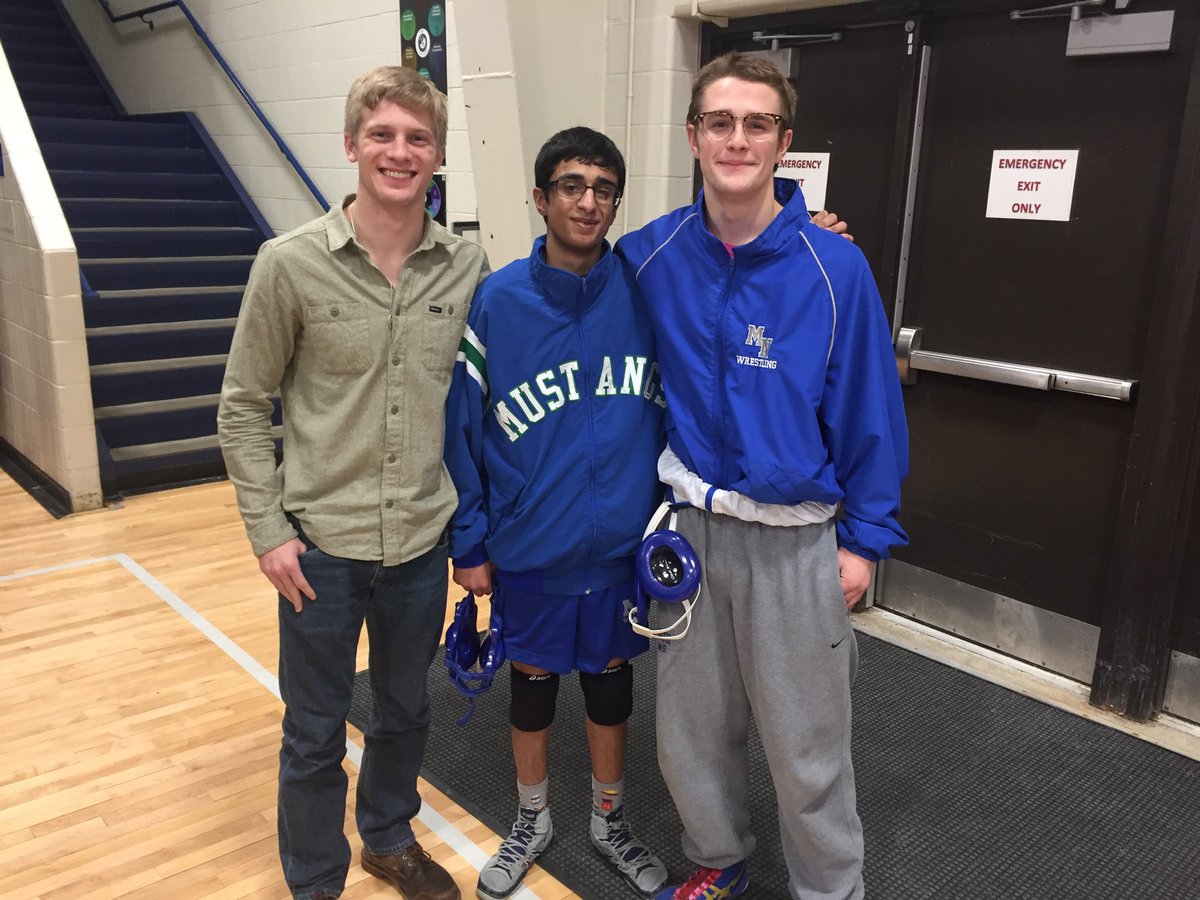 Brian_Begley66's tweet photo. Thank you ⁦@MNHSWrestling⁩ seniors! ⁦@MNHSActivities⁩ https://t.co/P04JMmoEWk