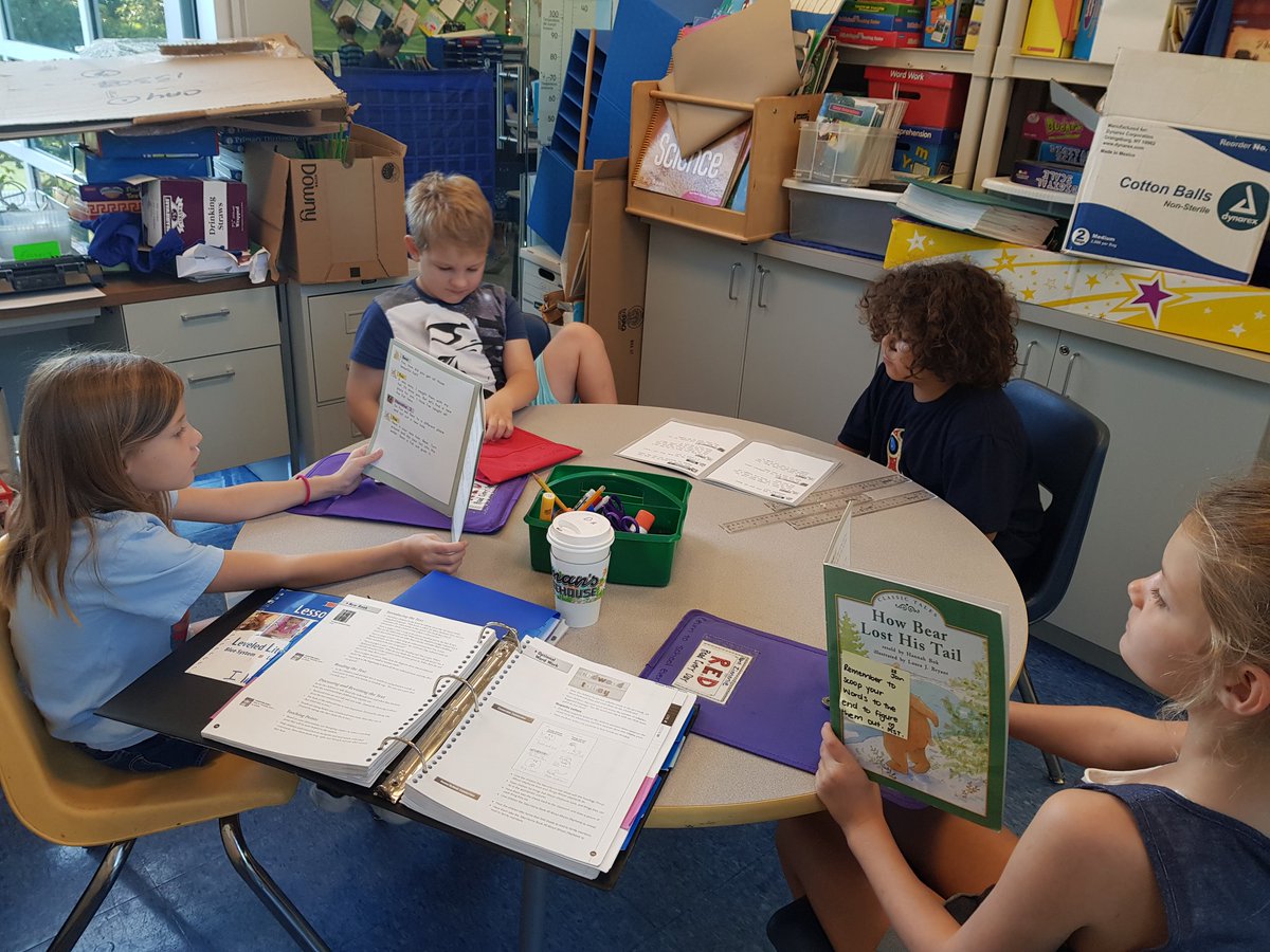 Ms_TatumA's tweet image. Readers Theater helps build fluency and expression... and kids love it! #cisinspires #readerstheater #cisreads