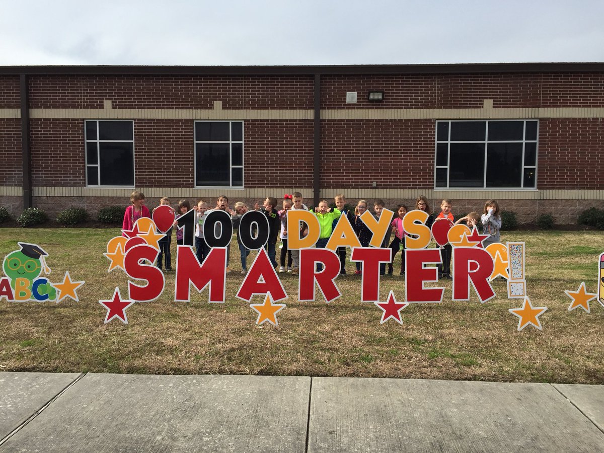 SusanWalkoviak's tweet photo. We’re 100 days smarter!  #misd100days #mpesLeadTheWay https://t.co/9i3Bxzbqdv