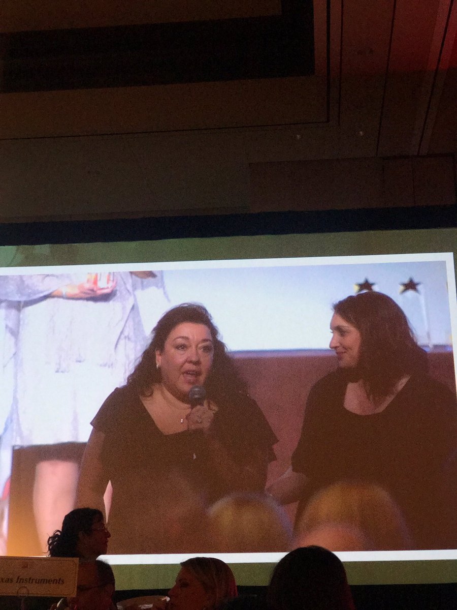 asociar_llc's tweet photo. Congratulations to Grace Hastings of @oncor on a much deserved win for Corporate Advocate of the Year @WBCSouthwest Parade of Stars #WBCSEvent https://t.co/wx9lPOLXJk