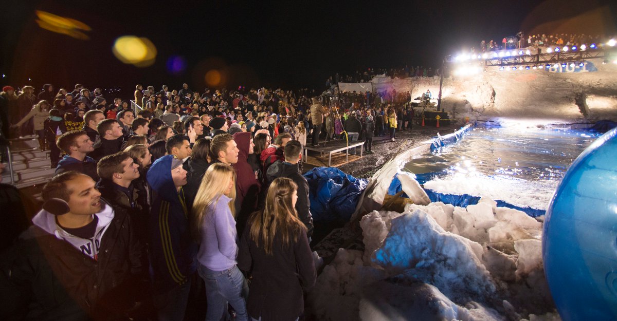 byuialumni's tweet photo. #ThrowbackThursday to 2015 pond skimming here at BYU-Idaho.
What do you miss most about your time here in Rexburg? #RicksCollege #BYUI https://t.co/EJsaf2B0qN