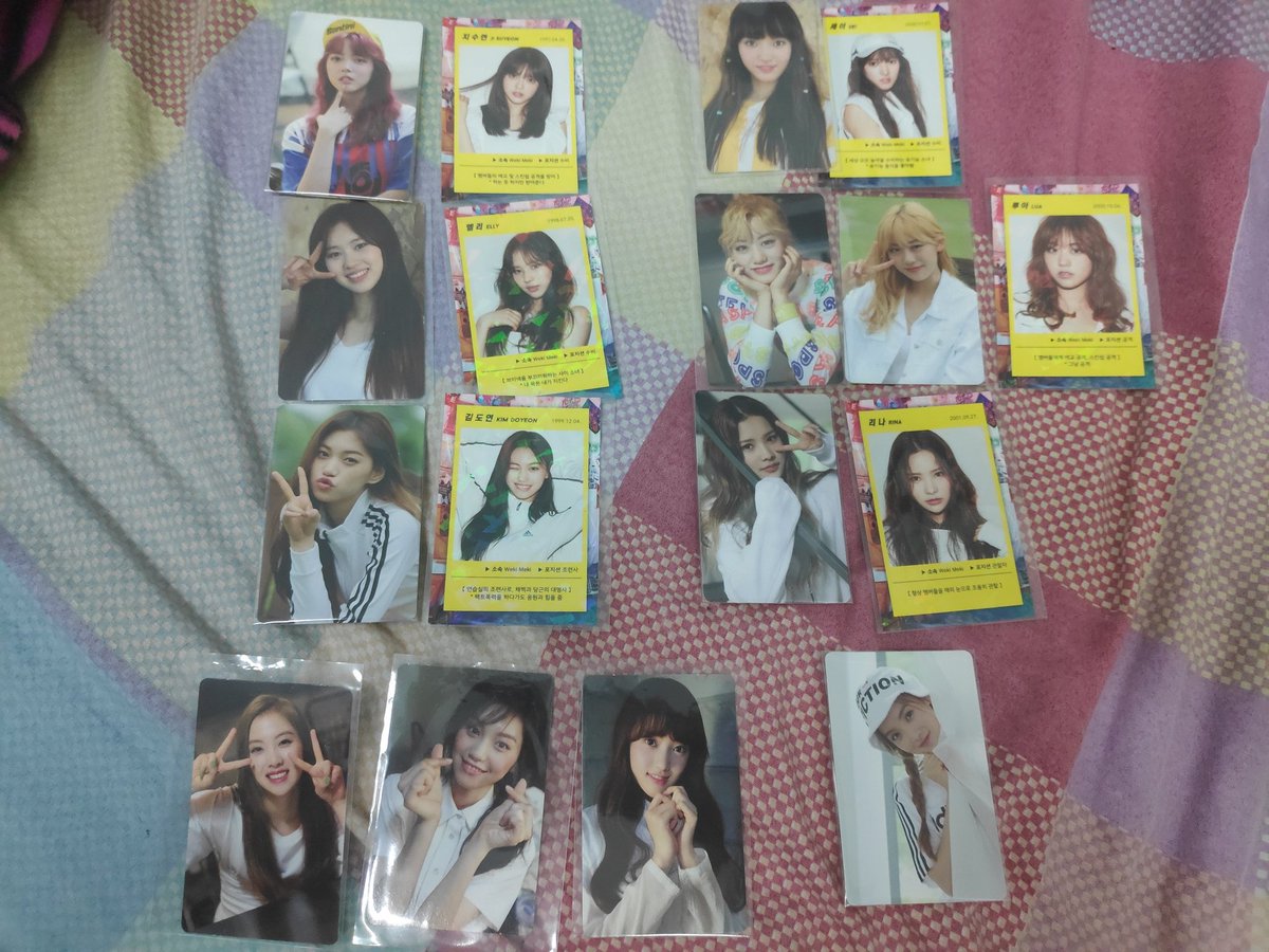 mutomochiii's tweet photo. [WTS/LFB] (PH ONLY) (PLS RT)
WEKI MEKI 1ST MINI ALBUM (ALMOST COMPLETE) SET + 3 PHOTOCARDS FROM LIMITED ED. ALBUM

1700 pesos

DM for more info https://t.co/Ej08MjwZwF