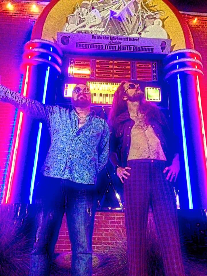 #downtownsbackyard #ihearthsv <a href="/boothlumberyard/">AMBooth's Lumberyard</a>  Huntsville, home of the largest #Jukebox in the world.  Also home to some of the most creative people who make this city so wonderful