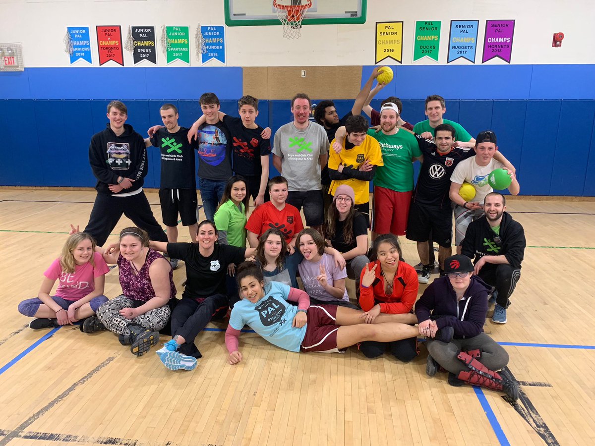 kpyouthcop's tweet photo. Thursday’s are P.A.L nights💪 We never miss a Thursday evening playing sports with #BoysandGirlsClub (west-end location) because it’s always super fun 🙌 Today we played #tchoukball next week we’ll be playing #basketball 🏀⛹🏻‍♀️ we cant wait!! #activehealthylifestyle #sportsmanship https://t.co/UtuhiAjlVX