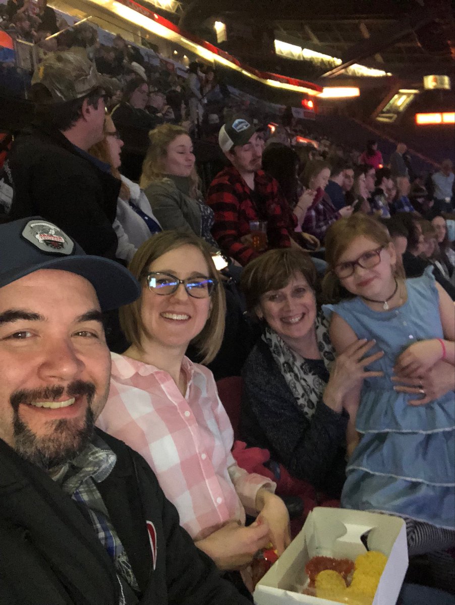 Great to see some fellow saskatchewanians opening for ⁦<a href="/paulbrandt/">paulbrandt</a>⁩ . I remember the year ⁦<a href="/jessmoskaluke/">Jess Moskaluke</a>⁩ debuted “Cheap Wine and Cigarettes” on TELEMIRACLE!! Which reminds me, next week is the ACH caring for kids radiothon. Be a miracle maker and RING THOSE PHONES!!