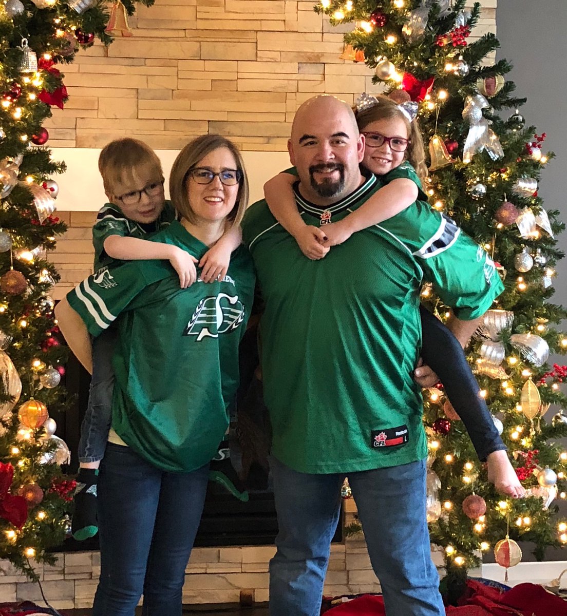 This family only exists because of the ⁦<a href="/ACHFKids/">Alberta Children's Hospital Foundation</a>⁩ and the donor funding that paid for the NICU so our son could be a part of this world. Tonight we’re at ⁦<a href="/paulbrandt/">paulbrandt</a>⁩ “The Journey” tour and hearts are full remembering our own journey of faith, love, and hope.