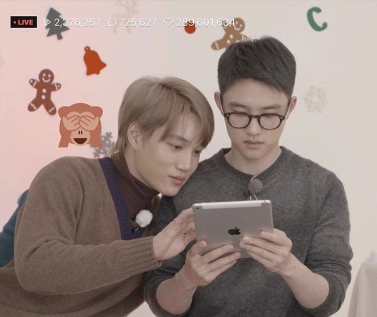 explicandokadi's tweet photo. A @EXOSProject é uma conta dedicada a fazer capas lindas para ficwritters exo-l. Vamos acompanhar esse trabalho lindo e quem sabe não sai mais uma fanfic kaisoo com uma capa maravilhosa delas logo? https://t.co/SdFxuEZJGv
