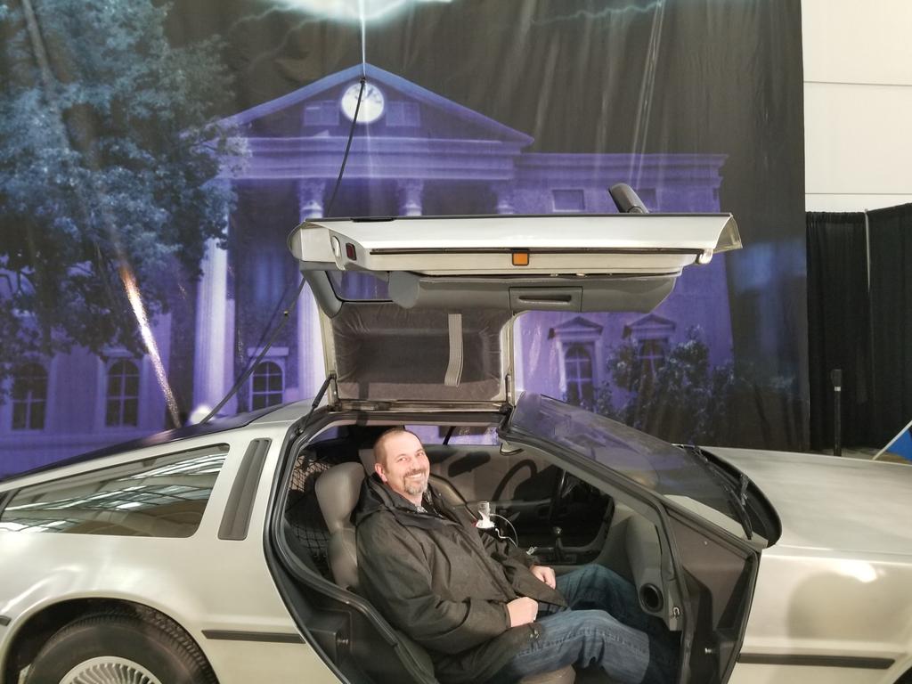 DavidJames1109's tweet photo. Blasting Back to the Future! 
@GilmoreMuseum @GRAutoShow https://t.co/kjbYMmNbsp