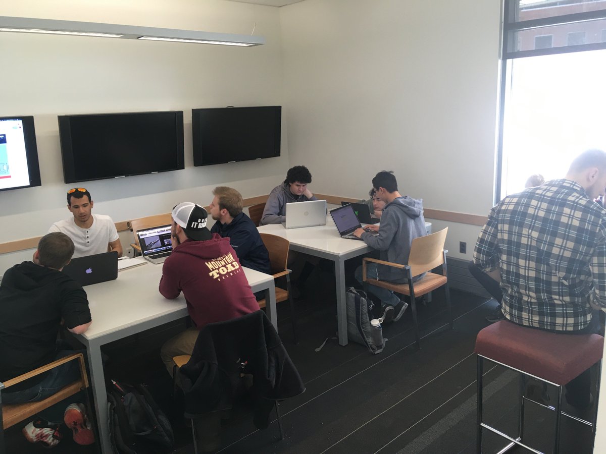 diggerloop's tweet image. Excited to welcome our new team members to Diggerloop! Here they are getting a crash course on the pod. Clayton, Aaron, Seth, Zach, and Tyler, glad to have you!
#Diggerloop #Hyperloop #Helluvaengineer #MinesLife #CoschoolofMines