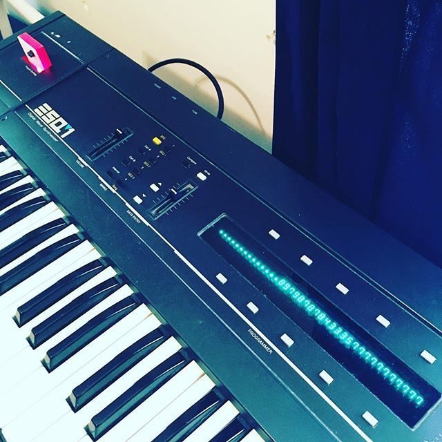 DiskTerror's tweet photo. #Ensoniq #ESQ1 💾 https://t.co/bQP23BvqFd