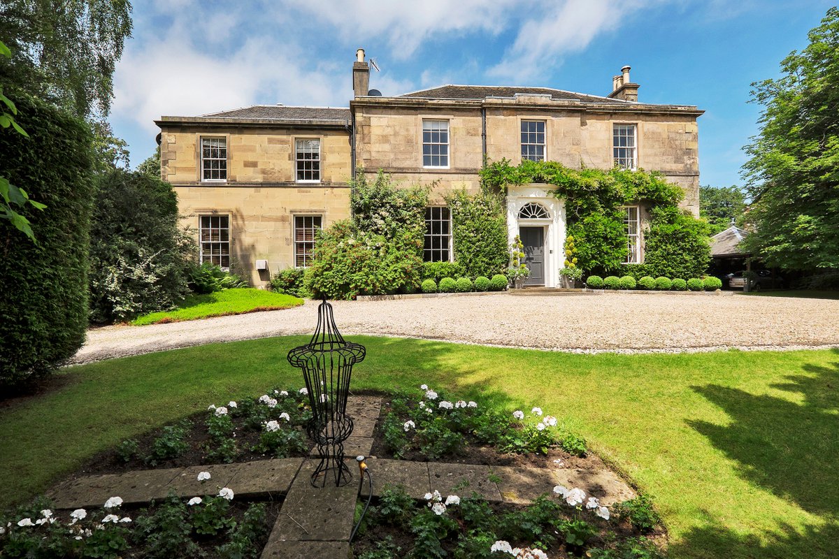 #FORSALE One of Edinburgh’s finest houses, nestled in private, beautifully screened and walled grounds in the much sought-after #Murrayfield district of #Edinburgh. bit.ly/2Wxw1C4 #FridayFeeling <a href="/knightfrank/">Knight Frank</a> #RealEstate #georgian #home #scotland