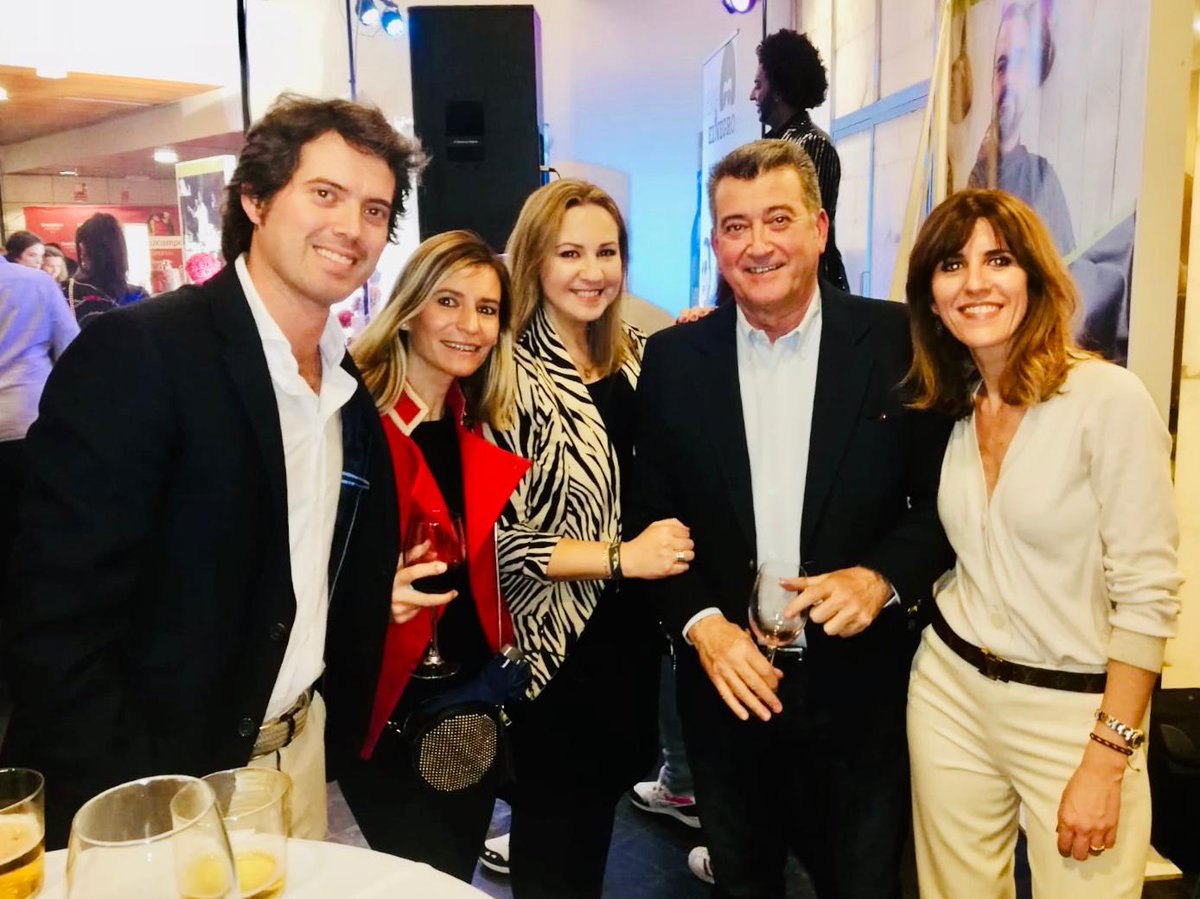 Anoche tuvimos la suerte de asistir a la VI edición de los Premios Gastronómicos 🏆de <a href="/AGSANTOREINO/">Amigos del Santo Reino</a> 
¡Enhorabuena a todos los premiados y gracias a <a href="/CaprichoFraile/">Capricho Del Fraile</a> por invitarme a disfrutar de la velada!😊

#LaMesaOnce #WeddingPlanner #Jaén #Gastronomía