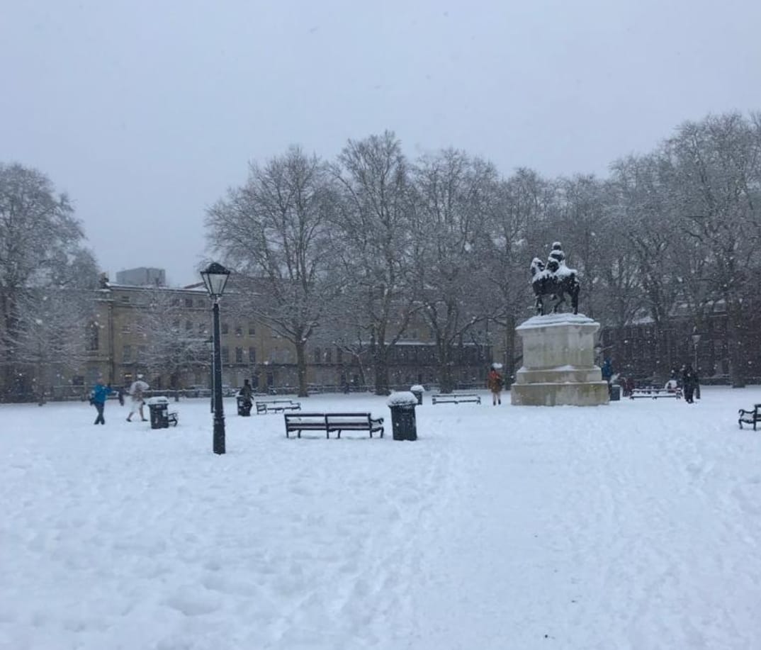 It's a beautiful snowy day in #Bristol today. Our #FamilyLaw  team have made it in to work this morning. But there may be a few snowball fights over lunch.