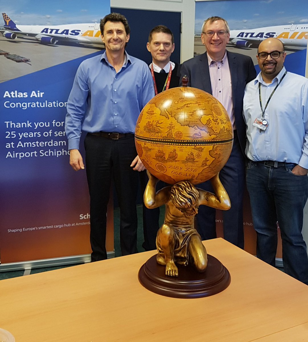 Schiphol's Ferry van der Ent celebrating 25 years of Atlas Air at Amsterdam Airport Schiphol. Thank you Atlas Air, it's a pleasure to work with you.