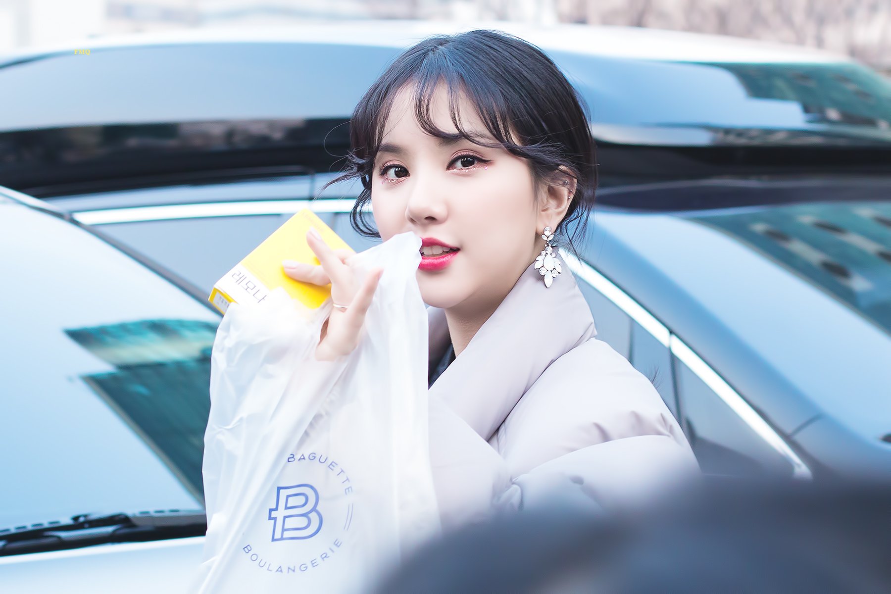 DyTEC6xUYAAXfQP.jpg:large