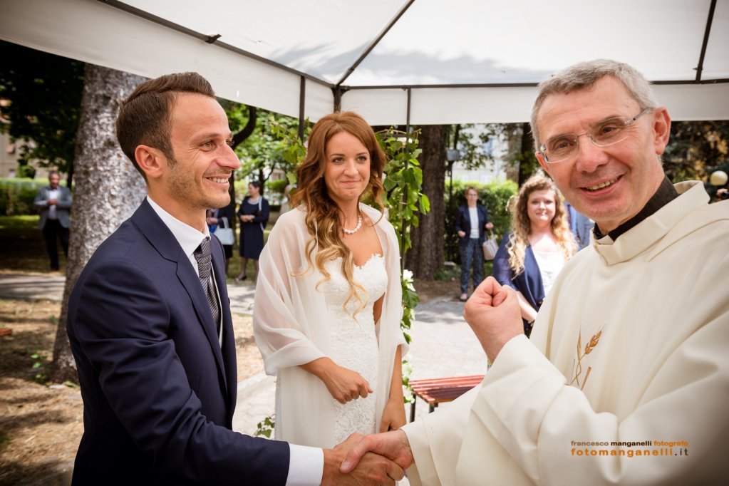 manganellifra's tweet photo. #anfmshare #weddinginspiration #love #getmarriedinitaly #weddingday #instawedding #bestweddingphotographer #fotografomatrimonio #bride #bodas #nozze #parma #piacenza #cremona #emotionalphoto #weddingphototo #weddingphotographer #instalove #cerimony #italiansdoitbetterphoto… https://t.co/7QUzjiyeFW