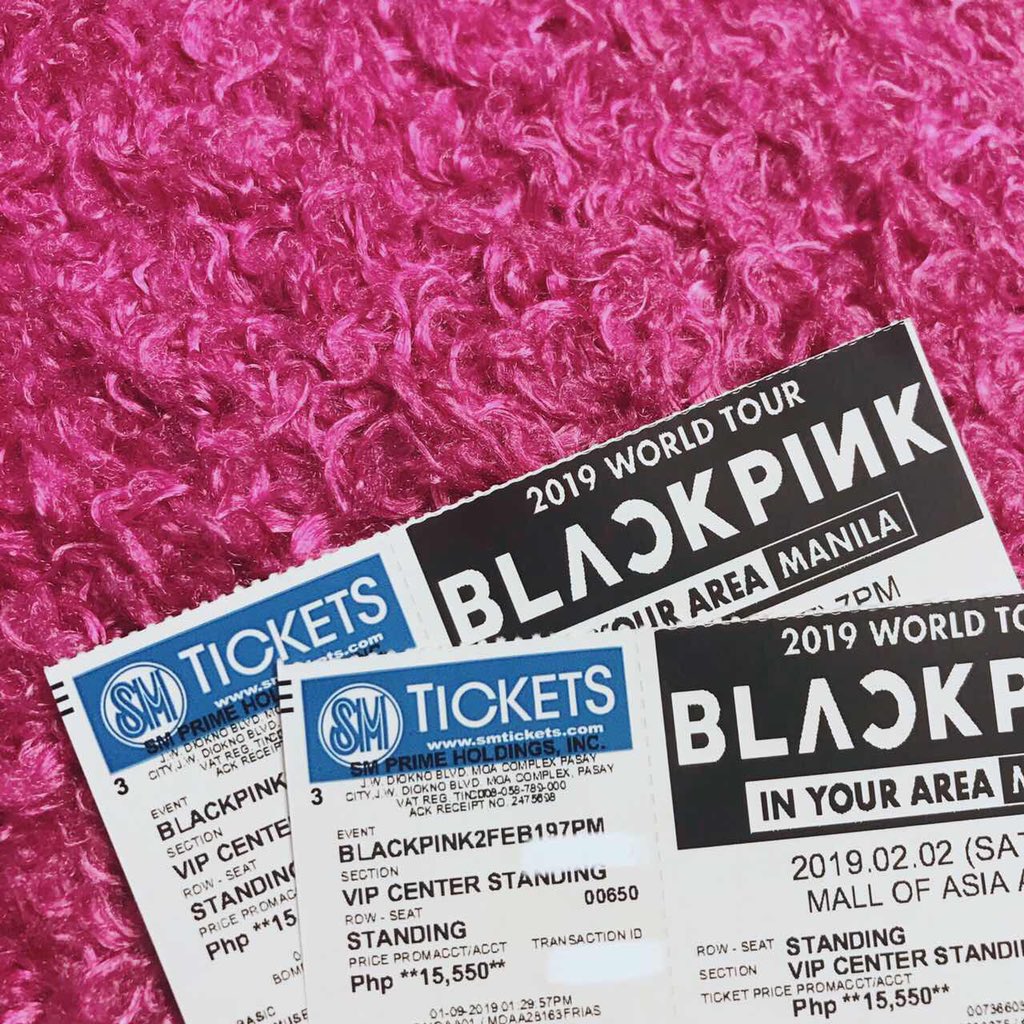 Because a lot have been tweeting me... SURPRISE!!! 🤪🤪 Giving away a VIP Standing ticket to 2 lucky BLACKPINK fans from @enjoyGLOBE for the concert tomorrow! #GlobeKPOP #GoWATCHandPLAY