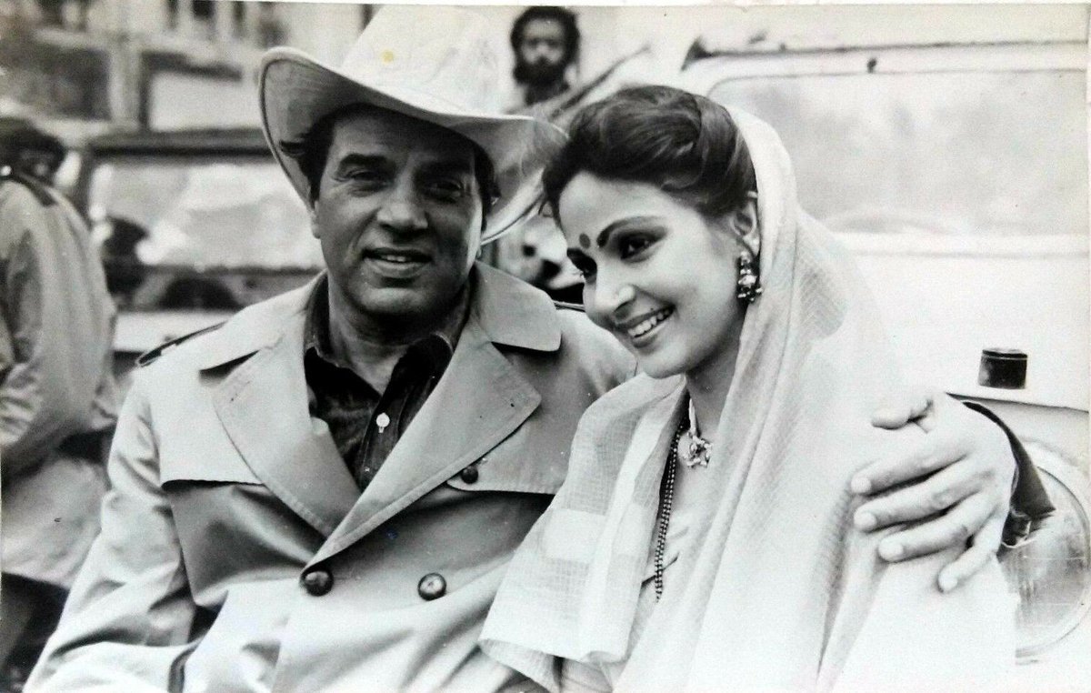 dharmendra picture hukumat