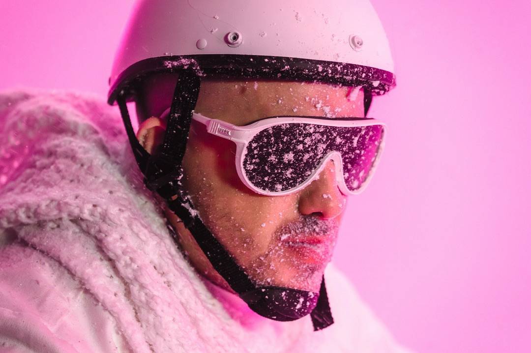 Thank fucking god it's friday...! Wat ga jij vanavond zuipen?! 🍻🥃