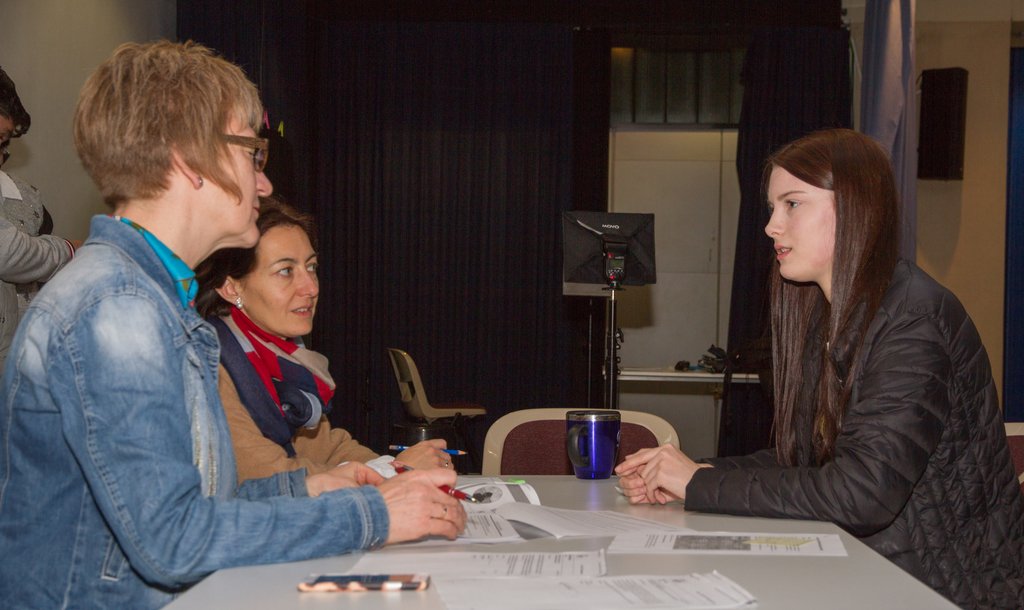 ProjectVITAE's tweet photo. January 31st, 2019
--> Walk to Abastos: City tour 4 (Bea and Lily)
--> Workshop: preparing myself before going to a company.
-->Working session: Simulation of interviews (role play)
--> Working session: Analysis of videos and detecting faults after each video.
--> Belgian dinner https://t.co/WLGYGipWPw