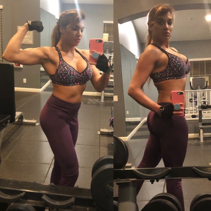 Working on #gains for 2019. I’m a late night gym owl 🦉 #fitlife #fitness #fitfam https://t.co/MIGfWP