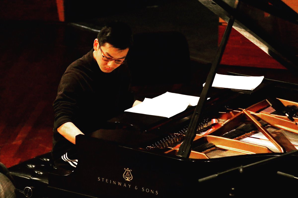vmhsband's tweet photo. Former #VMHSBand member and current @CSUFMusic student Mat Yang selected as the OC delegate for Jazz & Classical piano in the first inaugural Bo’ao Piano Festival held in Hainan, China. Read more here: https://t.co/T5nImWacBf Congratulations, Mat!! https://t.co/W63iqMuHTa