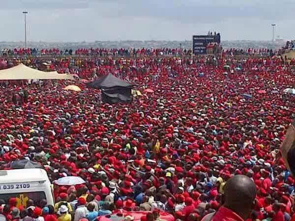 FifiCooperFans's tweet image. Wich songs do you wanna see me perform TOMORROW ??? 😝😆From #TakeMeBackAlbum 
▶️electromodeza.lnk.to/TakeMeBack at #EFFManifestoLaunch @EFFSouthAfrica